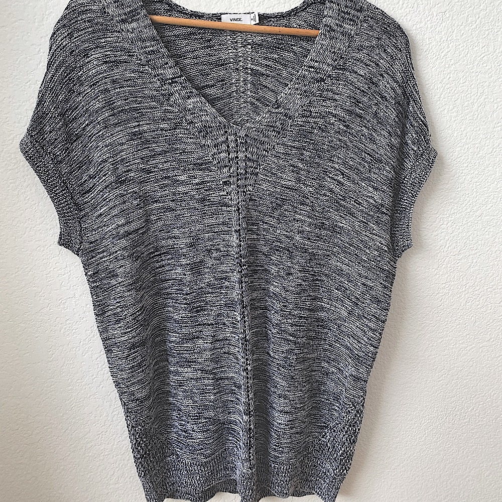 Vince sweater loose knit shirt sleeve black and white mixed color size M
